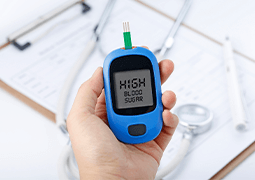 Living with Diabetes: Know How to Manage and Stay Healthy