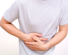 पेट के निचले हिस्से में दर्द: सामान्य कारण और उपचार