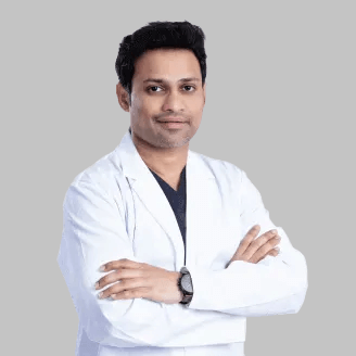 Dhakhtarka Urology ee ugu sarreeya Hyderabad